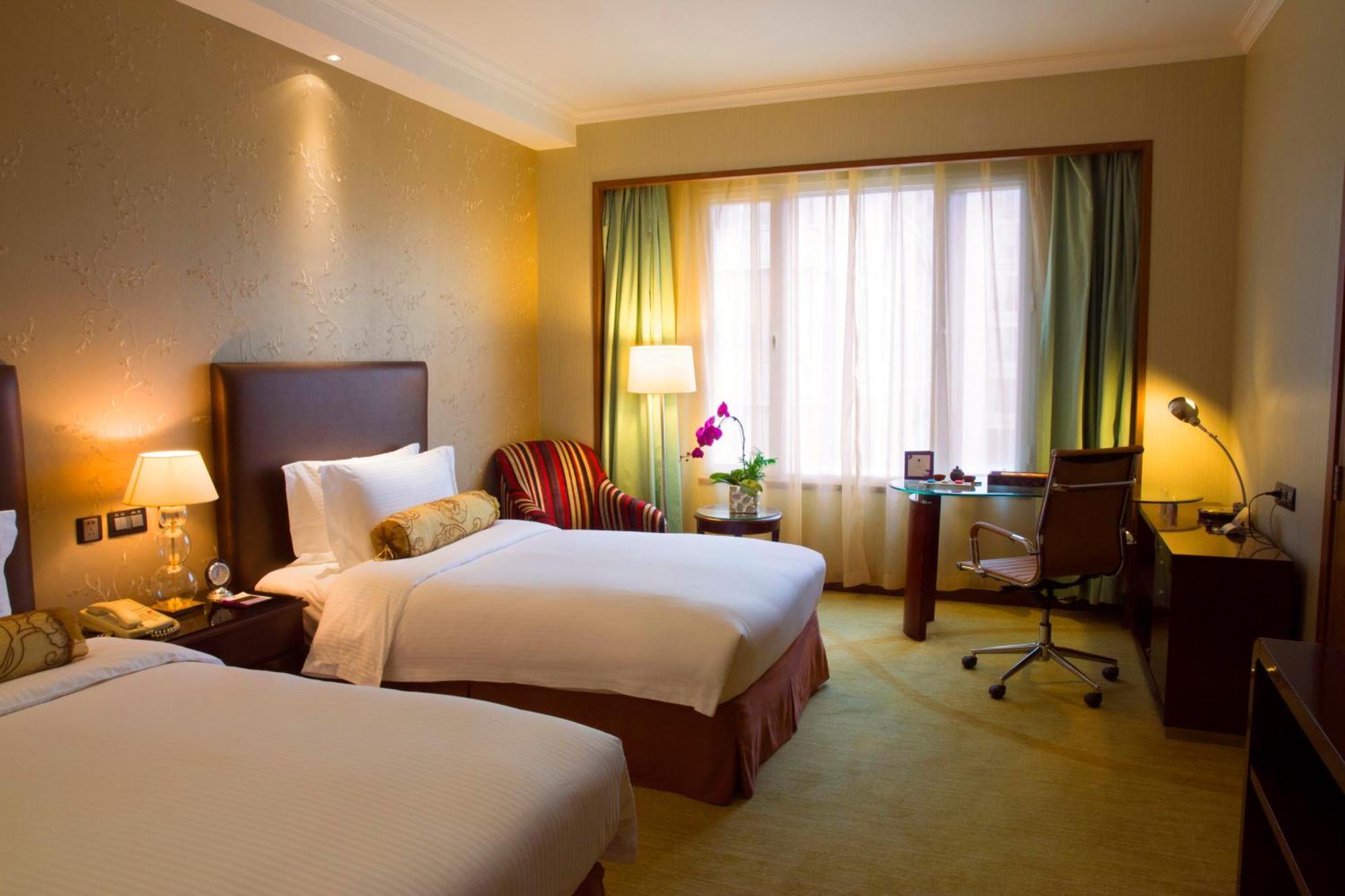 Grand Mercure Beijing Central Exterior photo