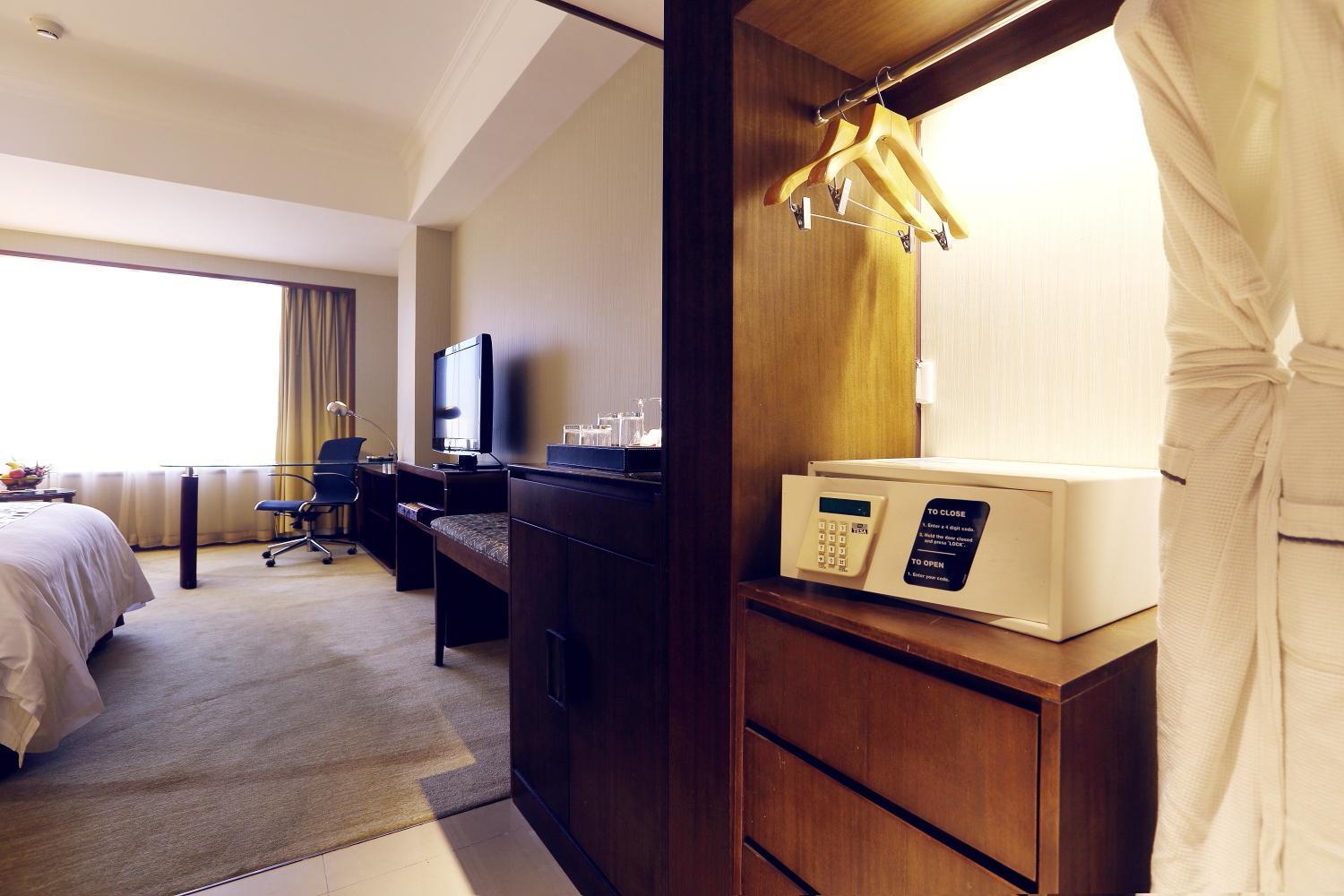 Grand Mercure Beijing Central Exterior photo