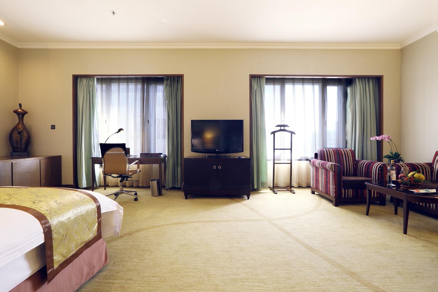 Grand Mercure Beijing Central Exterior photo