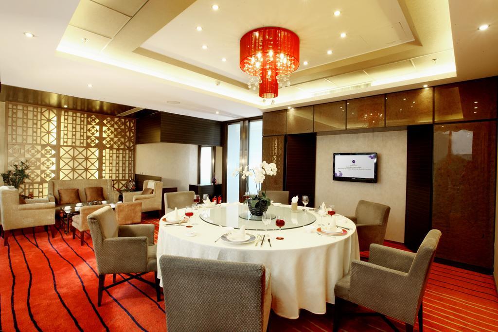 Grand Mercure Beijing Central Exterior photo